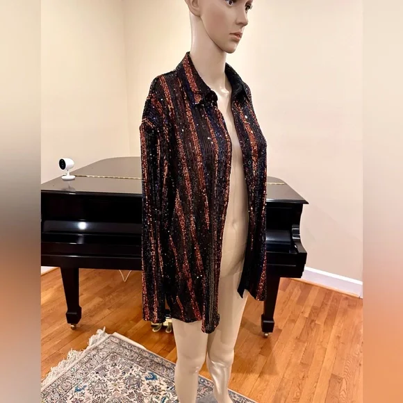 NWT Zara Luxury Party Blogger’s and Celebrity Favorite Sequin Shirt/Top